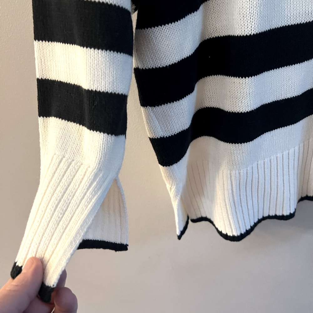 🆕 Sonoma Black and White Striped Women's Sweater in size 1X. - Picture 4 of 5